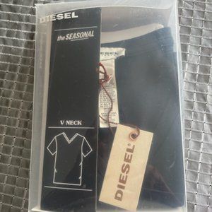 DIESEL BLACK V NECK T SHIRT SIZE M